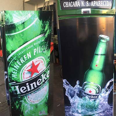 Geladeira adesivada Geladeira adesivada