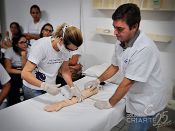 Curso profissionalizante de enfermagem Curso profissionalizante de enfermagem