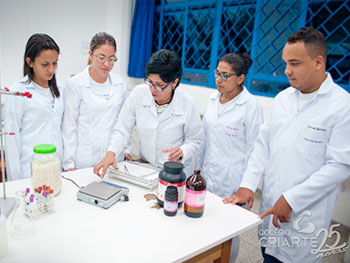 Aulas do curso de farmácia Curso de farmácia