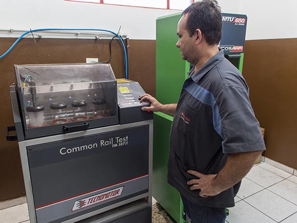 Bancada de teste Tecnomotor TM 507 Teste de bomba injetora