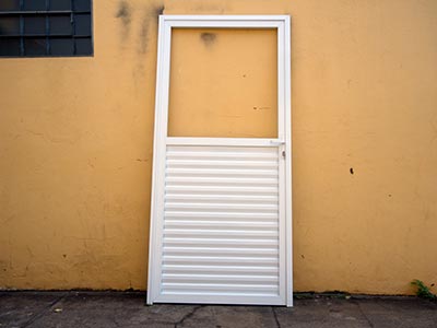 Porta e portão de alumínio Porta e portão de alumínio