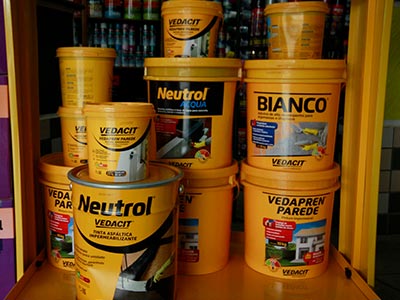 Adesivo, esmalte e tinta asfáltica Adesivo, esmalte e tinta asfáltica