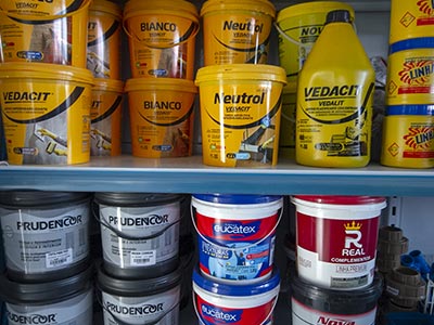 Aditivos plastificantes e impermeabilizantes Aditivos plastificantes e impermeabilizantes