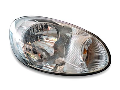 Lanterna, farol e muito mais Venda de acessórios automotivos