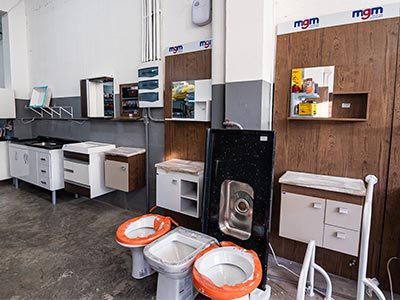 Pias, gabinetes e vasos sanitários para banheiros Peças para banheiro