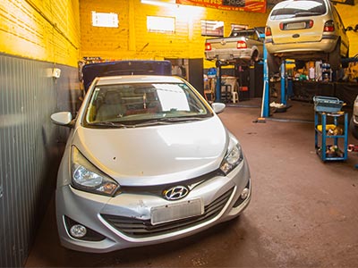 Atendimento em carros de diversas marcas Carros nacionais e importados
