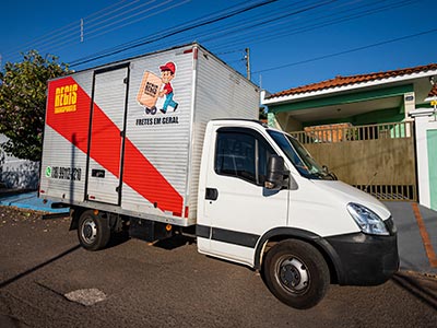 Caminhão para mudanças Caminhão para mudanças
