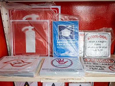 Venda placas de sinalização Placas de sinalização