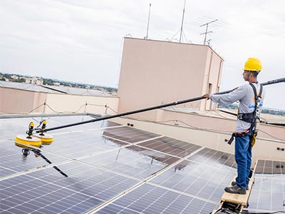 Limpeza de painéis solares Limpeza de painéis solares