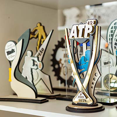 Troféus personalizados Troféus personalizados
