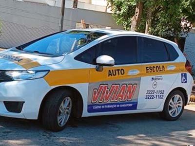 CNH para portadores de necessidades especiais Carro para portadotes de necessidades especiais