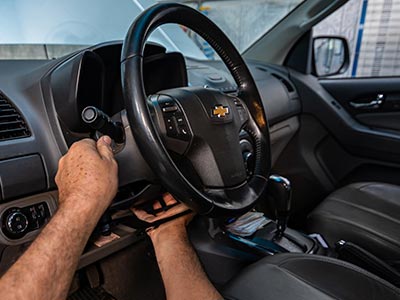 Adaptação de carro para portadores de necessidades especiais Adaptação de carro para portadores de necessidades especiais