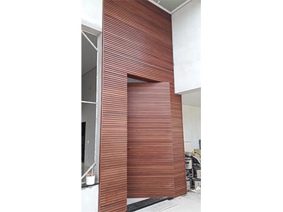 Porta com painel Porta com painel
