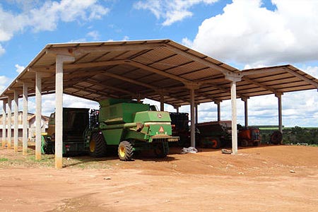 galpão de implemento agrícola galpão de implemento agrícola