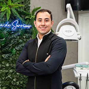 Dr. Gustavo Marques Vascelli Dr. Gustavo Marques Vascelli