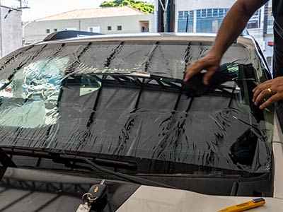 Aplicação de insulfilm no carro aplicação de insulfilm no carro