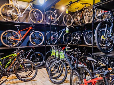 bicicletas de diversos tamanhos bicicletas de diversos tamanhos