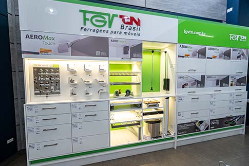 Articuladores e ferragens Articuladores e ferragens