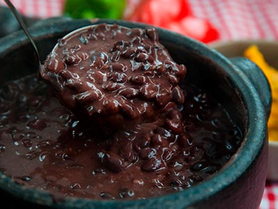 Feijoada sob encomenda Feijoada sob encomenda