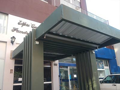 Cobertura metálica para fachadas Cobertura metálica para fachadas