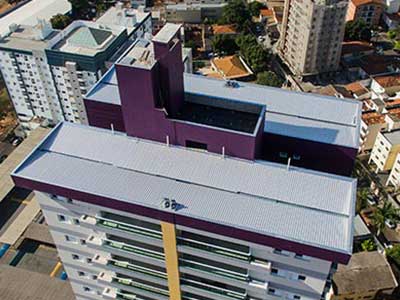 Estruturas metálicas de diversos portes Estruturas metálicas de diversos portes