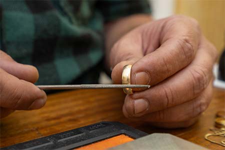fabricação de peças exclusivas em ouro fabricação de peças exclusivas em ouro