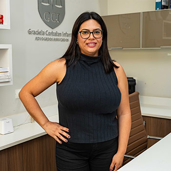 Priscila Albino assistente administrativa