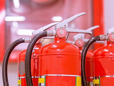 Manutenção de extintor comercial e industrial Manutenção de extintor de incêndio