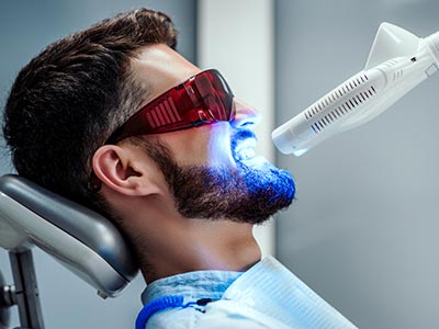 Clareamento dental