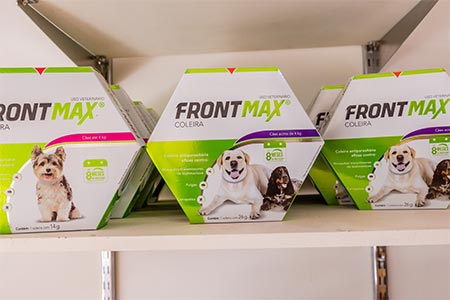 Coleira contra pulgas e carrapatos coleira front max