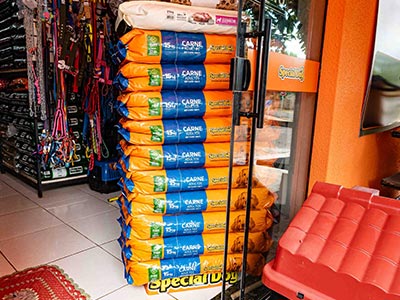 Rações para cães e gatos Rações para cães e gatos