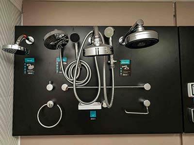 Chuveiros e duchas Chuveiros e duchas