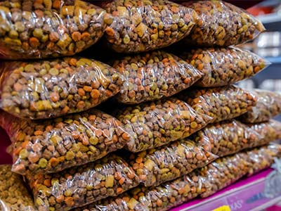 Ração a granel para cães e gatos Ração