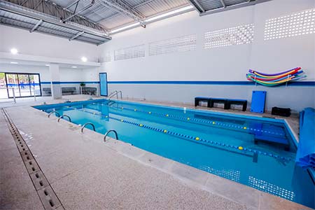 piscina aquecida interna piscina aquecida interna