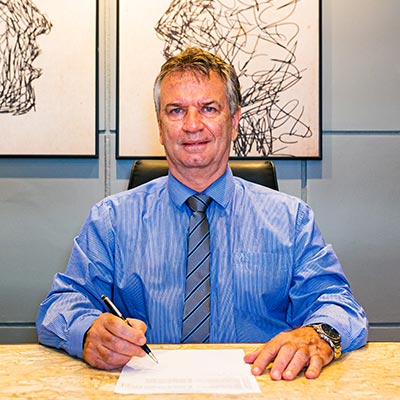 Dr Antônio Cesar Pironi Scombatti médico-psiquiatra