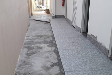 Assentamento de piso externo Assentamento de piso externo