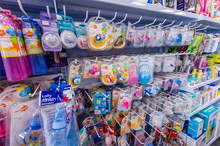 produtos e acessórios para bebês chupetas e mamadeiras