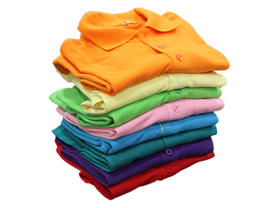 Pilha de roupas limpas Pilha de roupas