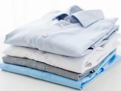 Lavagem de ternos, camisas e roupas sociais Roupas sociais e especiais
