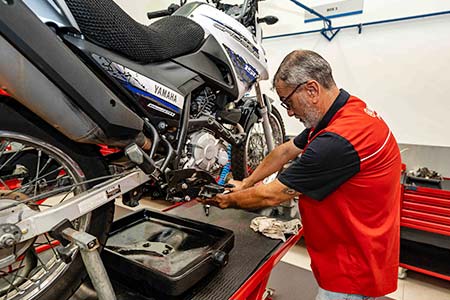 conserto de motocicleta yamaha profissionais especializados