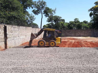 Nivelamento de terreno Nivelamento de terreno