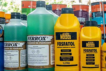 Ferrox é um produto desenvolvido para a remoção e neutralização de ferrugem em superfícies metálicas remvedor de ferrugem Ferrox