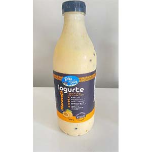 Iogurte de maracujá Iogurte de maracujá