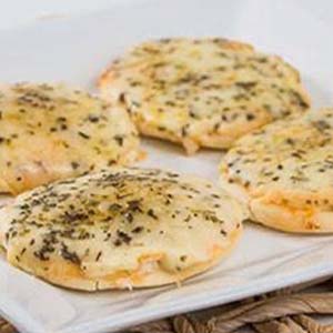 Mini pizza de muçarela Mini pizza de muçarela