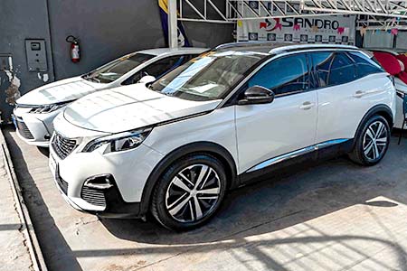 Carros grandes e utilitários