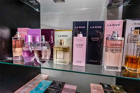 Perfumes La Rive (inspirados em fragrâncias famosas – família olfativa semelhante) linha de perfumes la rive