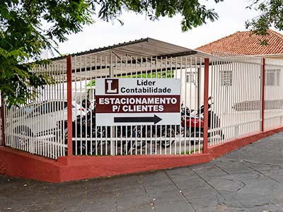 Estacionamento exclusivo para clientes Estacionamento para clientes