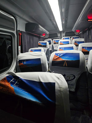 interior de van para fretamento interior de van para fretamento