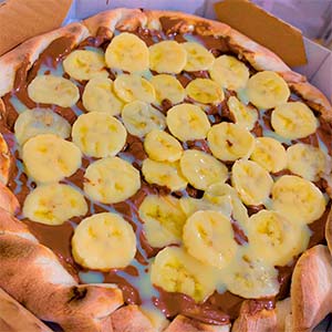 pizza de chocolate com banana pizza de chocolate com banana