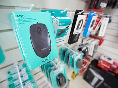 Mouses de diversos modelos e marcas Mouses